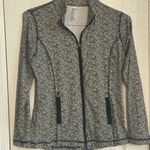 Women's Lulu B Zip Up Jacket
UPF 50+ Rose Print Size XS Black Photo 0