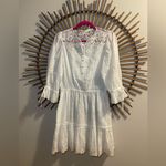 Coach 🤍Women’s EUC  White Mini Tiered Gathered Waist Dress w/ Lace Detail Size 4 Photo 3