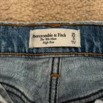 Abercrombie & Fitch Jeans Photo 2