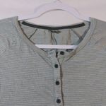 Marmot  Gray Stripe Outdoor Activewear Long Sleeve Top Size Small Photo 2