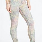 Fabletics  Define Powerhold High-Waisted 7/8 Leggings Pastel Marble Print Size Sm Photo 0