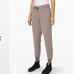 Lululemon On The Fly Jogger Carbon Dust Photo 2