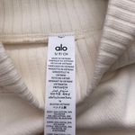 Alo Yoga Cropped Serenity Coverup Ivory S Photo 6