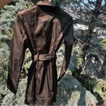 Chic et Jeune olive green trench coat with silver buttons Photo 8