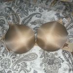 Wacoal Skims nude the ultimate push up bra size 32ddd Photo 1