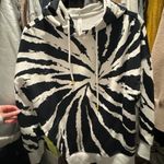 Fabletics Sweatshirt Photo 4