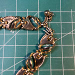Trifari Vintage gold tone adjustable Leaves necklace Photo 10
