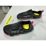 Woman’s NWOT Athletic Hiking Water Shoes 8.5 Multicolor Zip Close Black Photo 2