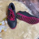 Reebok  Running Shoes Size 8 Photo 1