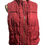 Unknown Brand Women's Red Quilted Vest with Smocking & Ruffles Size undefined Photo 0