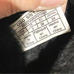 UGG  Women's Size 7 Black Leather Suede Classic Mini II Boot Winter Snow Photo 4