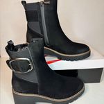 Blondo Dahlia Waterproof Bootie casual classic winter fall outdoor comfy style Photo 2