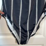 Beach Betty Black White Stripe Cross Tie Back Size XL GUC #6578 Photo 2