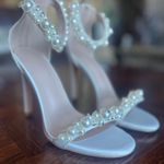 Amazon yowmns White Women's Heeled Sandals Pearl Decoration Open Toe Stiletto Heels Wedding Sexy Back Zipper Cover Pumps Evening Party Shoes Handmade Elegant High Heels Summer Photo 4