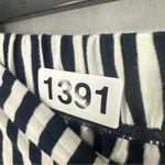 MDS Pull On Striped Shorts Womens 2 Black White Photo 10