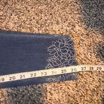 Ann Taylor  The Skinny Jeans Women Size 0 Embroidered Flower Hem‎ Cropped Raw Hem Photo 6