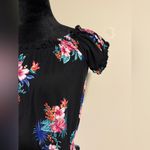 Hot Kiss EUC  Black and Multicolor Floral Puff Sleeve Blouse size medium Photo 2