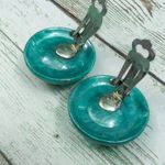 Vintage Clip On Earrings Photo 2