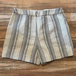 BCBGeneration High Waist Black and Cream Tweed Dressy Shorts size 6 Pockets Photo 3