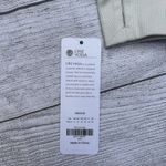 CRZ Yoga  Hooded Jacket Photo 3