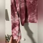 Heart & Hips Hearts & Hips Tie Dye Cropped Long Sleeve Photo 4