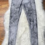 Alo Yoga Metallic Tech Lift Airbrush Cracked Marble Leggings Athletic Photo 9