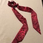 Urban Outfitters hair tie Photo 5