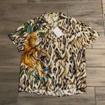 Oversized Shirt in Tristan Print Tell Your Friends Tan Size M Photo 4