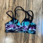 Chaser  medium sports bra Photo 3