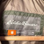 Eddie Bauer Sportshop Quilted Trench Coat in Green Size Petite Medium Photo 1