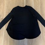 Lululemon T-Shirt Photo 1