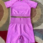 NWOT Pink Seamless Two Piece Workout Active Set Bike Shorts Crop Top Small Photo 0