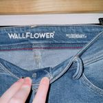 WallFlower Women's Light Wash The Legendary Fit High Rise Ankle Skinny Jean Blue Size undefined Photo 3