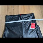 Spanx Large Faux Leather Leggings, Quilted leggings Photo 8