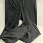 New Balance  Ladies Athletic Leggings  Photo 1