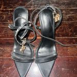 Wild Diva  Black Heels  Photo 0