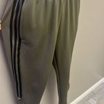 Adidas  Women’s Areoready Olive Green Striped Pull-on Jogger Pants Zip Pocket-Med Photo 5