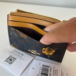 Coach Card Holder Photo 5