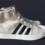 Adidas Honey Courtvantage Superstar- W 9.5, Cream/Black Photo 3