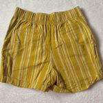 Uniqlo Linen Cotton High Waisted Shorts Mustard Photo 1