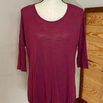 American Eagle  Outfitters Burgundy Maroon Jegging Tee Small Photo 0