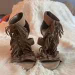 Vince Camuto Herschel Fringe Heel Size 6.5 Photo 4