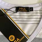 MIA Fashion Short Sleeve T-shirt Size XL Photo 2