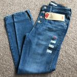 Levi’s 721 High-Rise Skinny Jeans With Button Fly Photo 0