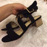 Me Too comfy sandals. Size 7 Photo 5