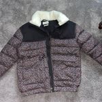 Universal Threads Puffer Jacket Photo 1