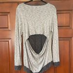 Beyond Yoga  open back long sleeve top size XL Photo 3