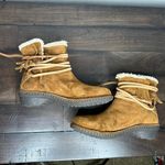 UGG  Women's Brown and Tan Boots Photo 2