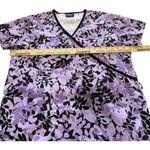 Absolute Uniforms Women's Floral Print Scrub Top Mediums Nurse Purple Size M Photo 5