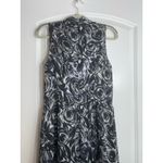 Ann Taylor  Cocktail Dress Size 6 Black Floral Satin Mock Neck Sleeveless Preppy Photo 3
